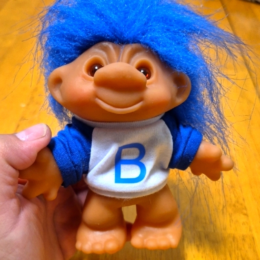 Blue-Haired Troll Doll Action Figure - Picture 4 of 5